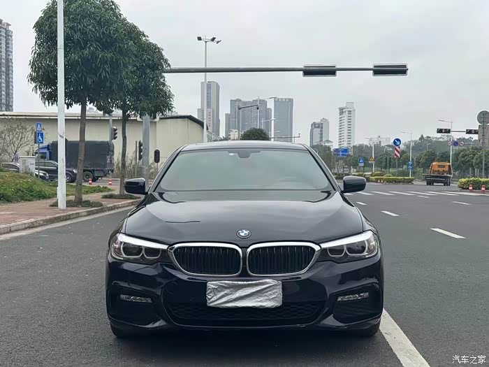 2018款宝马530li领先m运动套装3幅补漆其他