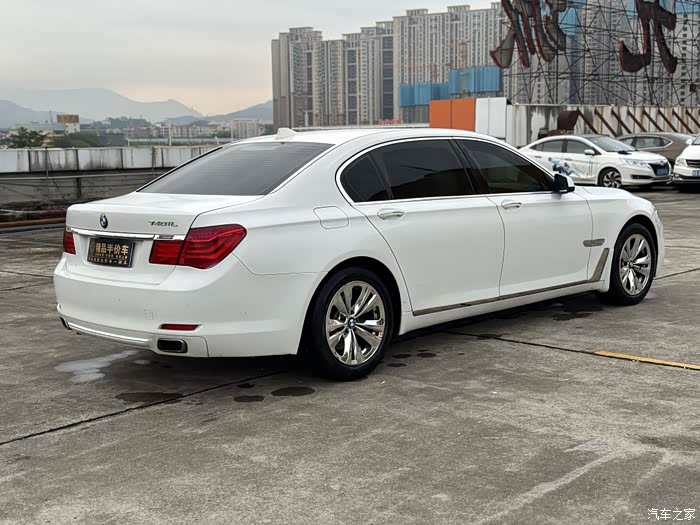 18!准13年宝马730li  3.0l 星空顶