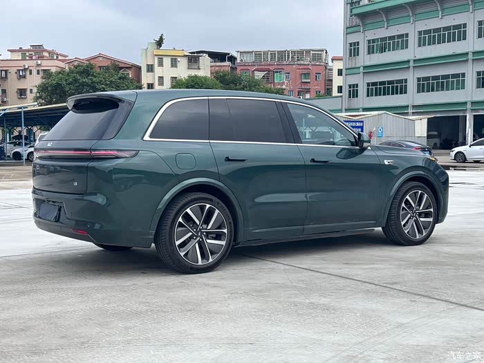 2023款 max 配置到顶 车况精品 就换了个前_理想l8论坛_汽车之家论坛