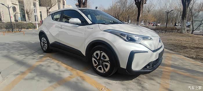 本人有辆21年的丰田奕泽纯电ev提速太猛了车况完美驾驶