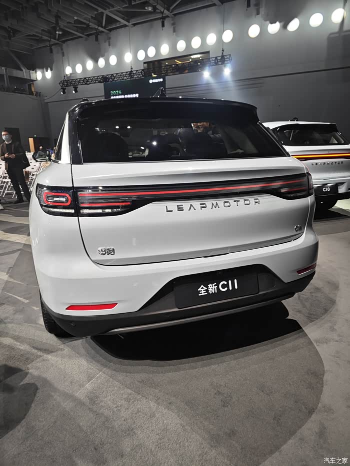 智驾新选择|新零跑c11