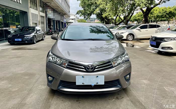 17年上牌丰田卡罗拉16l自动挡佛山本地一手车行驶8