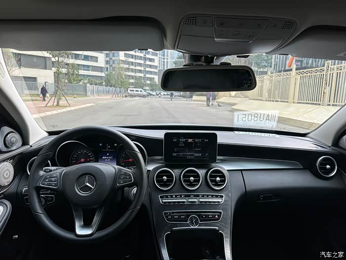 18年奔驰c200l20t9速全车原版3个面补漆