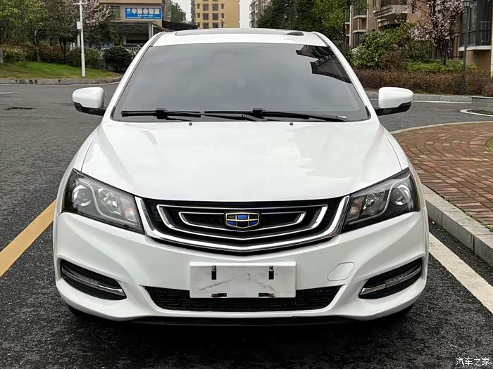 2017年吉利帝豪15l手动天窗车况精品原版保养很好