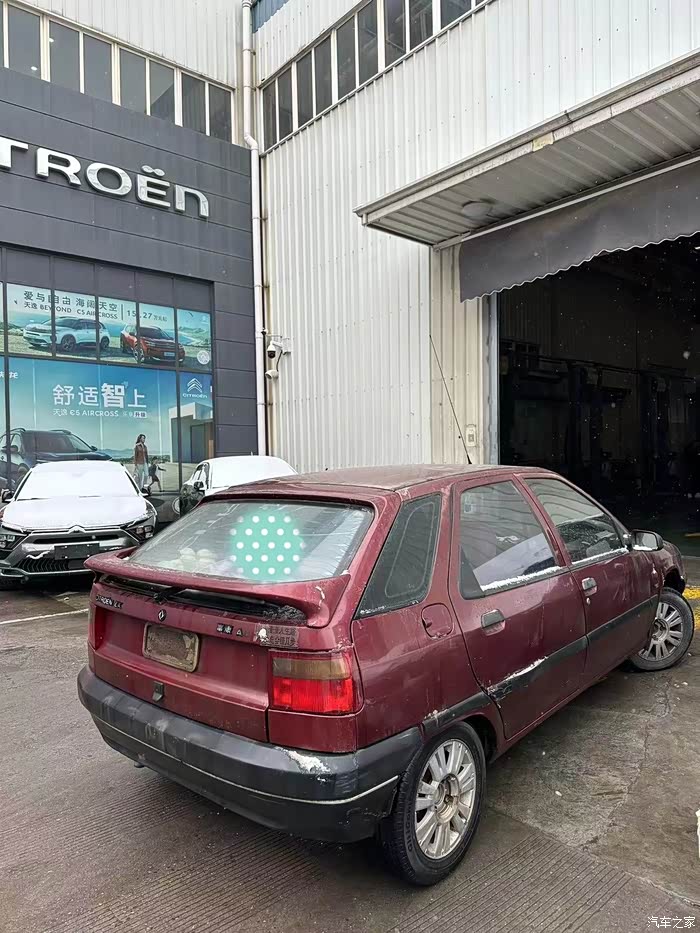 2000年富康车主置换凡尔赛搂住了