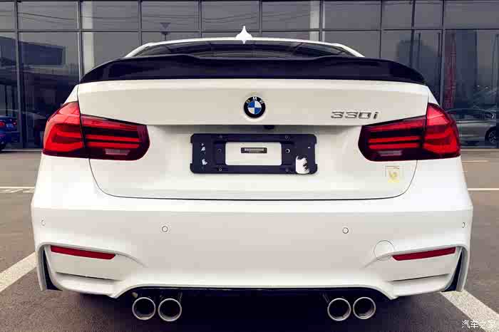 点击:>441|回复:>11宝马3系论坛>[多图]出售18款bmw330i曜夜版,致敬