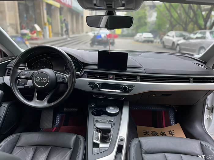 20款奥迪a5轿跑40tfsi时尚安全行驶88万公里