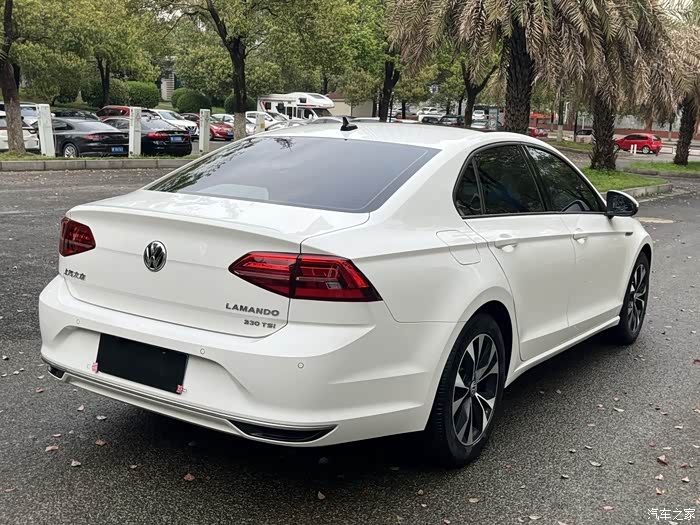 23年大众凌渡14t168万公里原版原漆选配四条