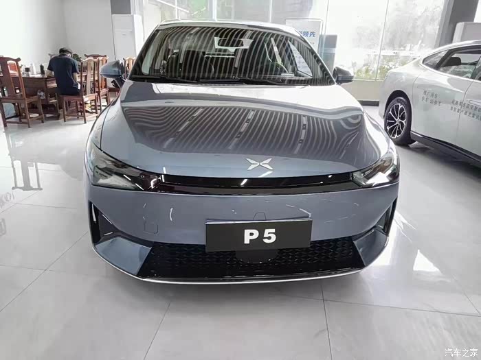 小鹏p5,智行版,指导价1599,灰色,优惠3.x万,全款1