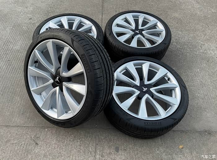 19寸特斯拉model3轮毂轮胎喜欢的看过来
