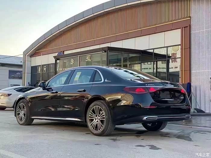 全新24款奔驰e300l豪华型包牌包税仅需55x万