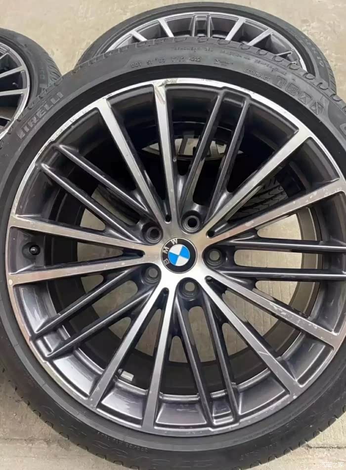 19寸宝马530轮毂带胎一套有喜欢的来