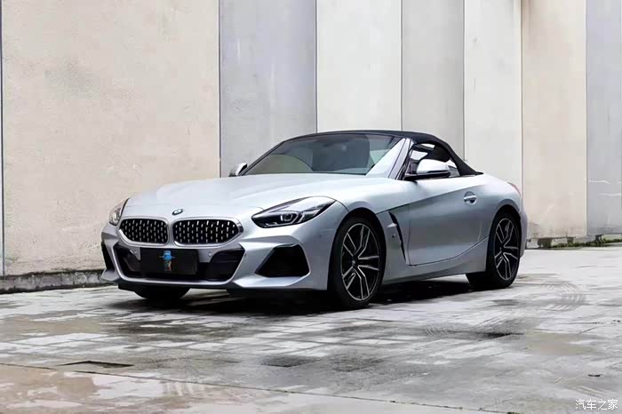 23年2月上牌宝马z4原版原漆实表9千多公里激光大灯