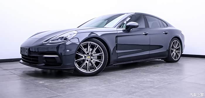 2018款保时捷帕拉梅拉