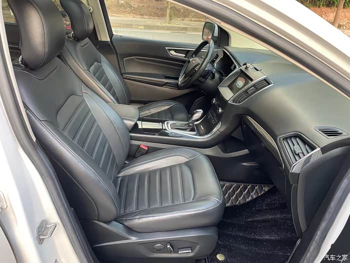 最新到店2017年别克君越15t自动挡车况精品实拍图片