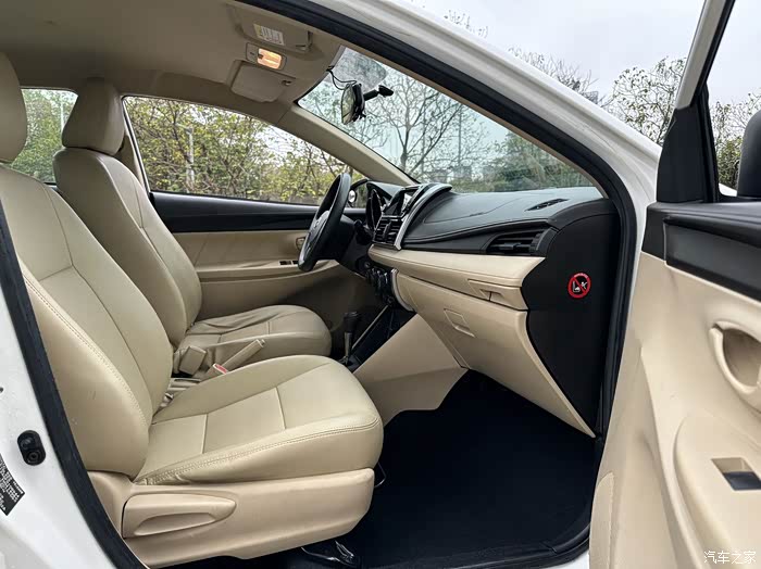 15年8月丰田威驰15自波年审保险同步无事故无