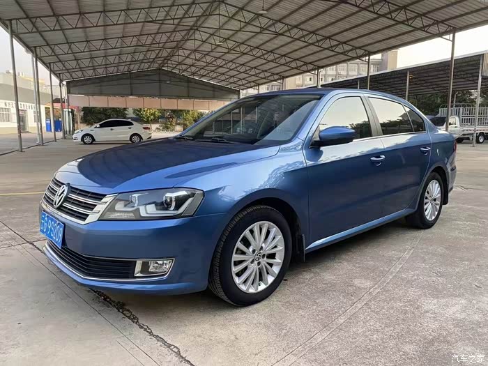 个人自用车出售朗逸天花板14t运动版14款14年上牌