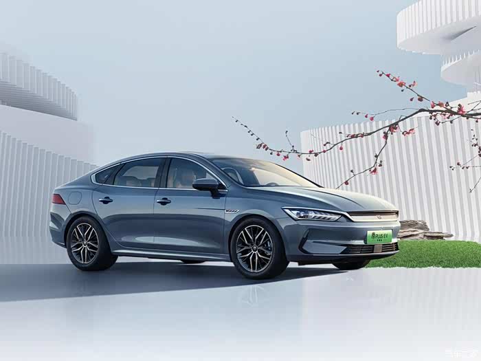 10万级纯电轿车秦plusev荣耀版为何是最佳选择