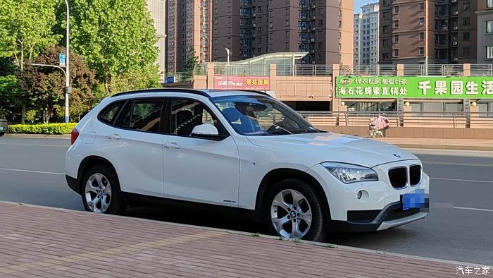 12年底的进口宝马x1,全身原漆,极品,明盘4.3万