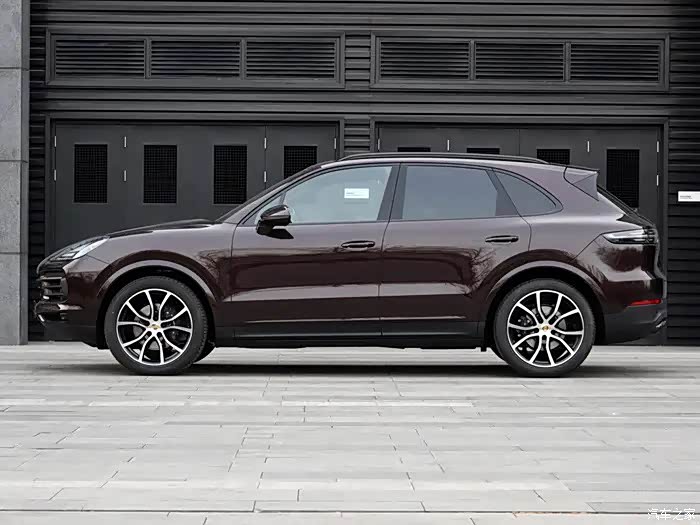 >1|回复:>0cayenne新能源论坛>个人高出车商3w~4w收22或23年油混卡宴