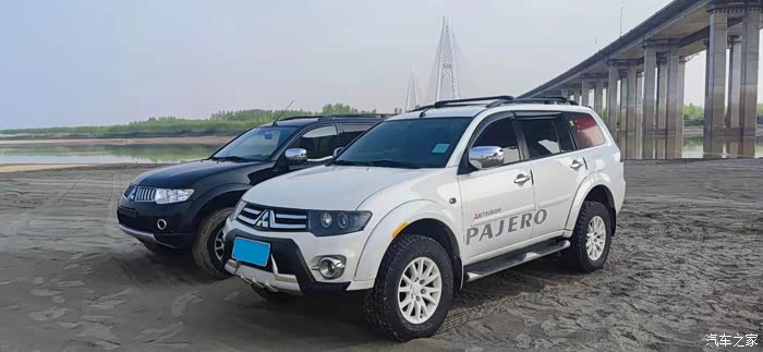 借楼【出售一台三菱劲畅】欧蓝德表亲,16年3.0四驱,9.6万公里.