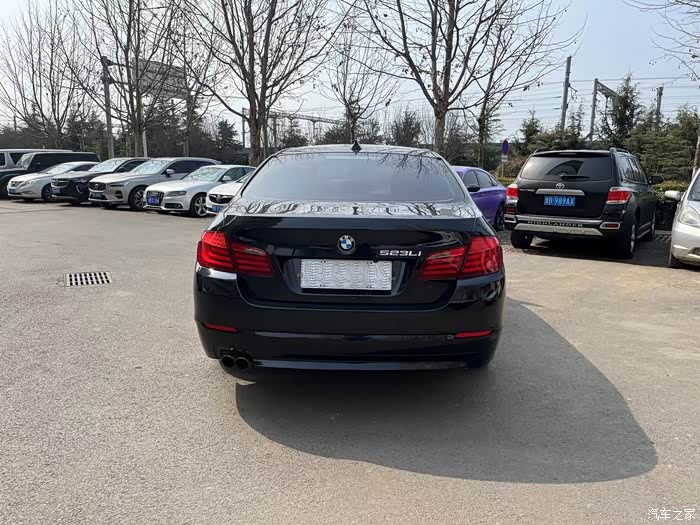 11年宝马523li