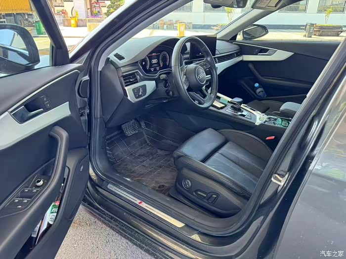 21年奥迪a4l 前嘴瑕疵 3w多公里感兴趣私我