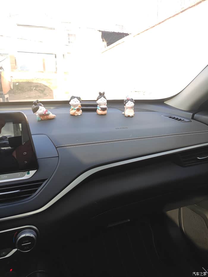 女神精心装饰,天籁副驾化身温暖的港湾!