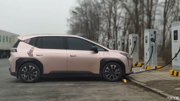 汽车之家新能源超测小车车一年四季的续航测试故事