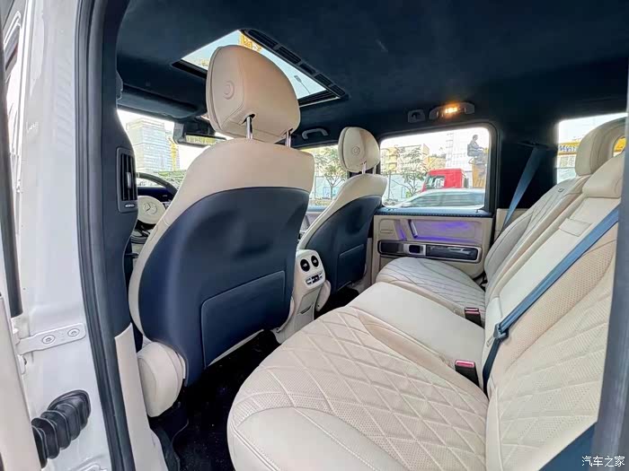 19年奔驰g500 九万公里原版原漆个人一手精品 重金16万