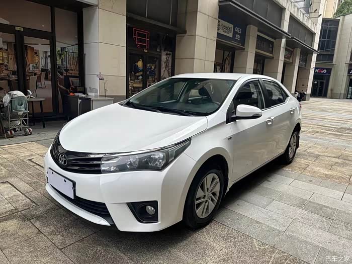 最新上架2016年丰田卡罗拉 一手车 仅行驶5.6万公里
