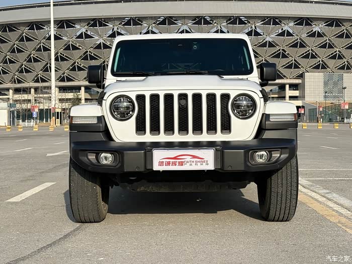 jeep牧马人纯进口2021款20t80周年纪念