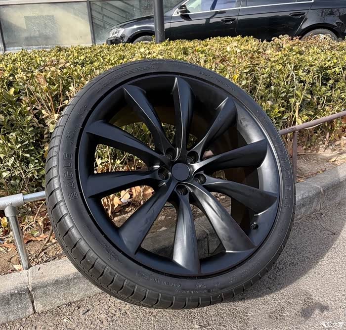 22寸特斯拉modelx轮毂轮胎一套