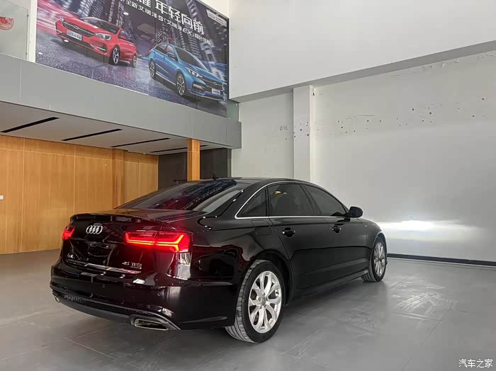 全款1538万17年底奥迪a6l18款20车况小精品