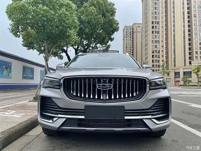 作为一位吉利汽车的老车主从一开始的吉利帝豪到现在的博瑞ge