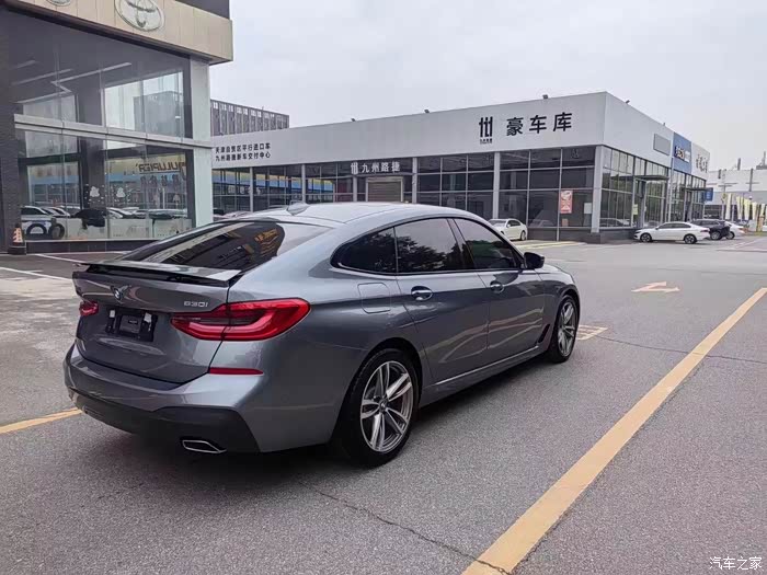 18年上牌宝马630gt m运动,标配抬头显示,空气悬挂,座