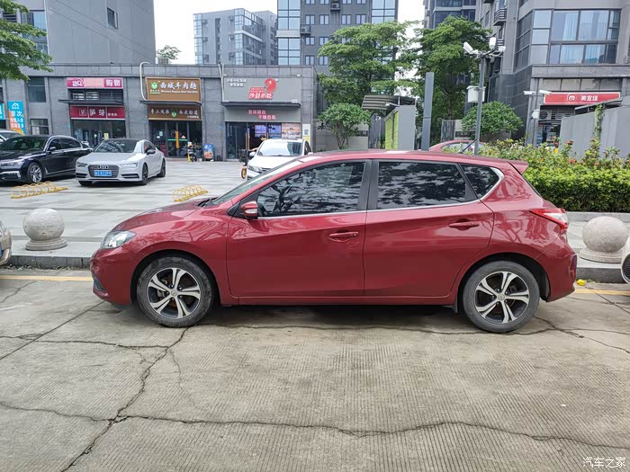 【图】2017年的红色智行版自动骐达,在东莞_骐达tiida论坛_汽车之家