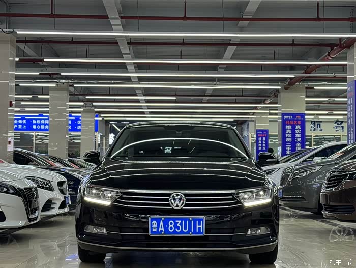 19年大众迈腾33020t豪华9万公里桃木内饰座