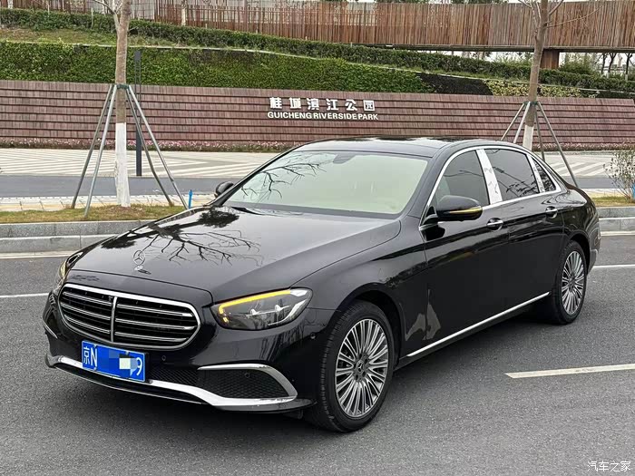 21款20年11月奔驰e300l立标20t时尚型双