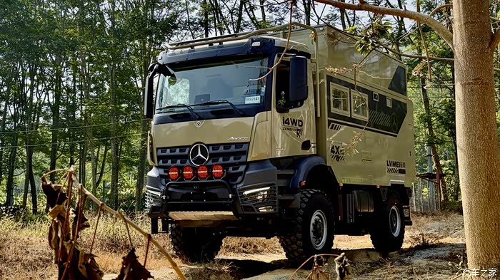 268万起售旅美慧驭奔驰阿洛斯20364x4越野房车
