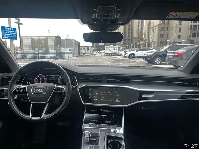 奥迪a6l2020款45tfsiquattro臻选