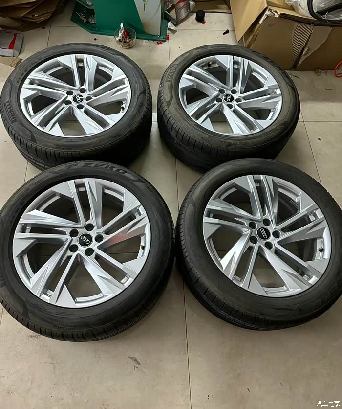 20寸奥迪q7轮毂轮胎喜欢的来