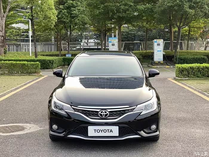 拿下16年锐志大v尚锐版,一手车 黑外黑内 国5排放全国飞