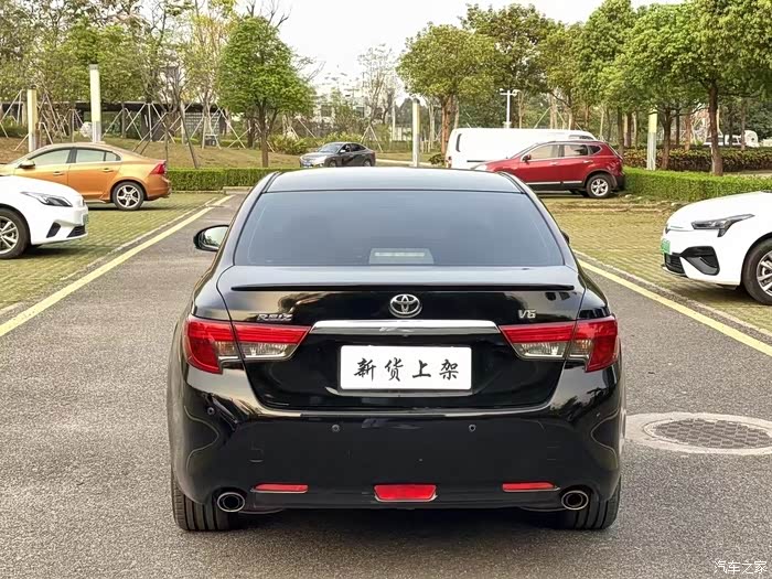 拿下16年锐志大v尚锐版,一手车 黑外黑内 国5排放全国飞