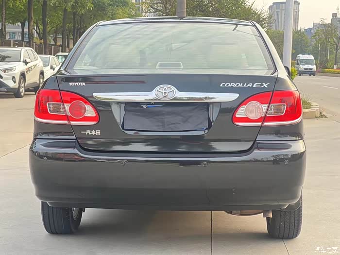 丰田花冠12年1月上牌自动档16排量实表9万多公里