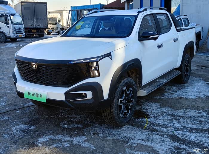 试乘试驾长安猎手皮卡增程式动力类型更简单粗暴