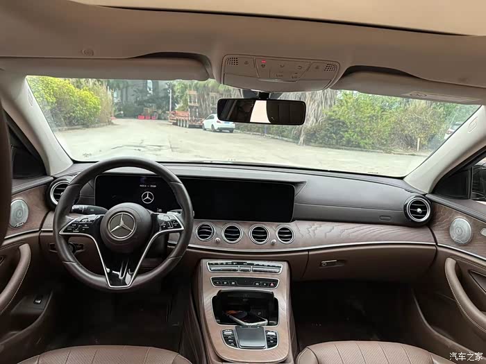 21年6月奔驰e300l豪华版极品