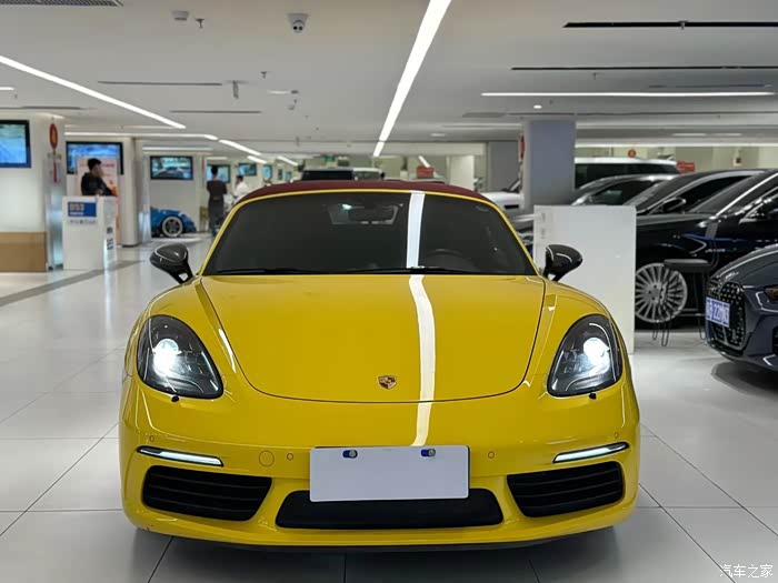 出一台21年保时捷718博斯特t行驶4万多公里车况精品