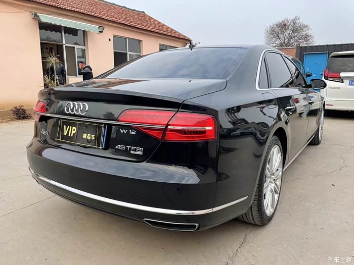 全款结清大本客户回头15年奥迪a8l30t四座高配