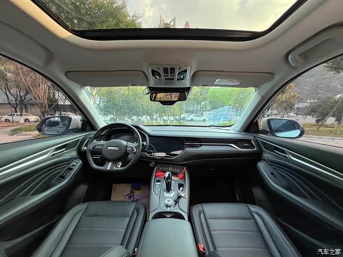 新到店2019年上牌哈弗f7自动挡20t高配一手车7万